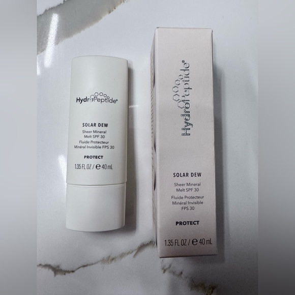 HydroPeptide Solar Dew Sheer Mineral Melt SPF30 - 1.35 Oz - Picture 6 of 10